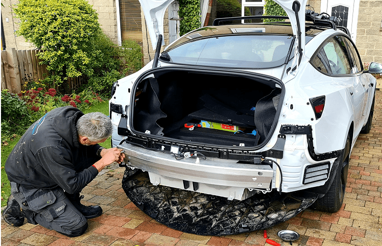 Tesla Model 3 Towbar Fitting